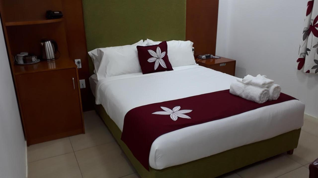 Alec'S Hotel Apia Zewnętrze zdjęcie